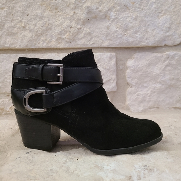 Indigo Rd. Sandra Ankle Boots, Size 5.5 M - Picture 3 of 8